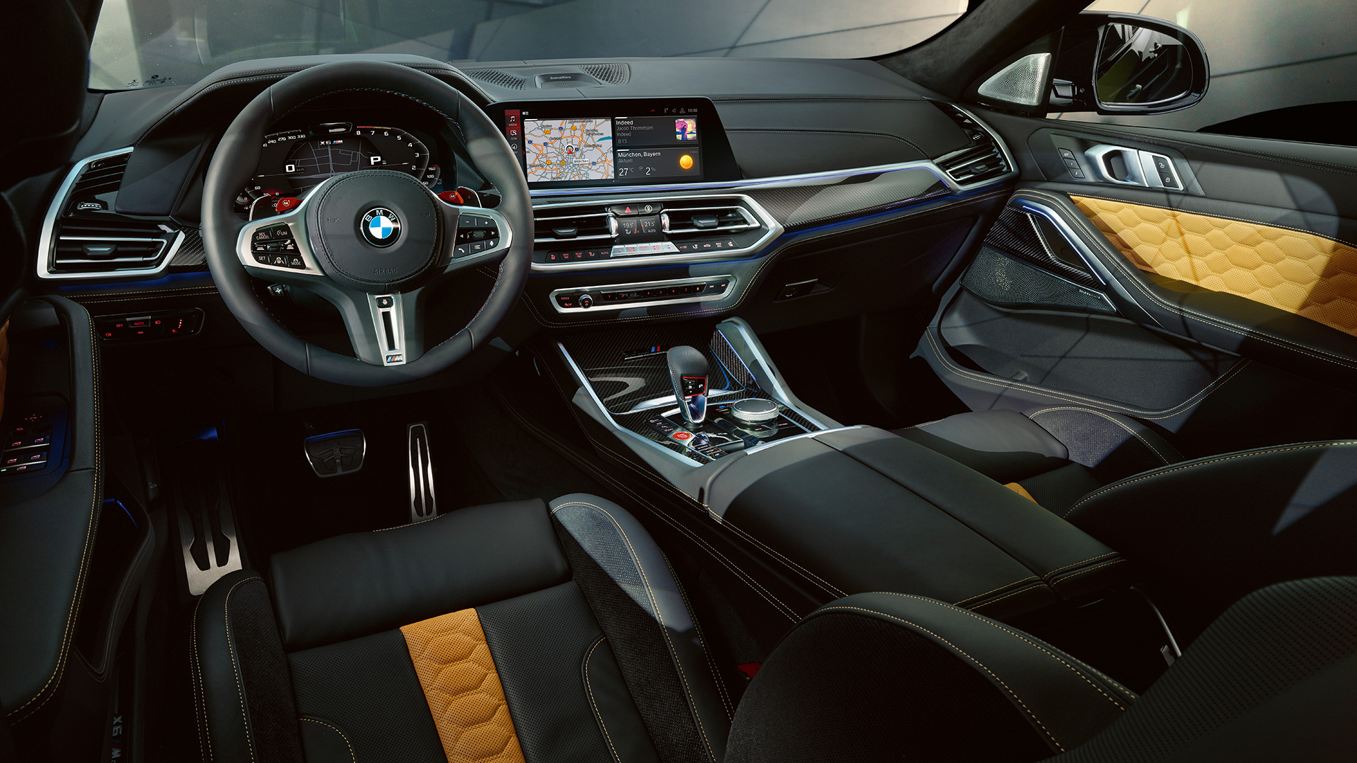 Puesto de conducción BMW X6 M Competition Puesto de conducción BMW X6 M Competition F96, interior