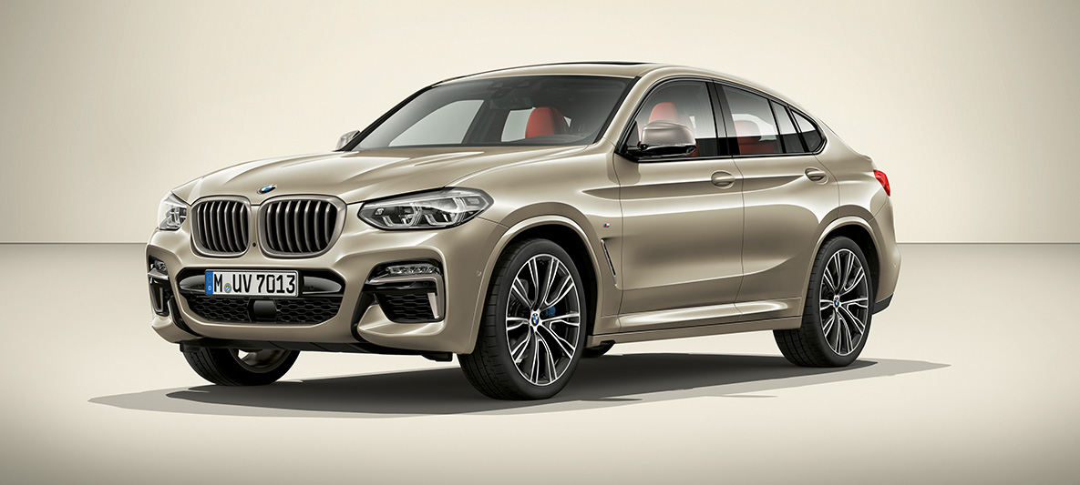 BMW Individual Sonnenstein metalizado BMW X4 SUV G02 Colección BMW Individual BMW X4 SUV G02 en color Sonnenstein metalizado, vista de tres cuartos del lateral