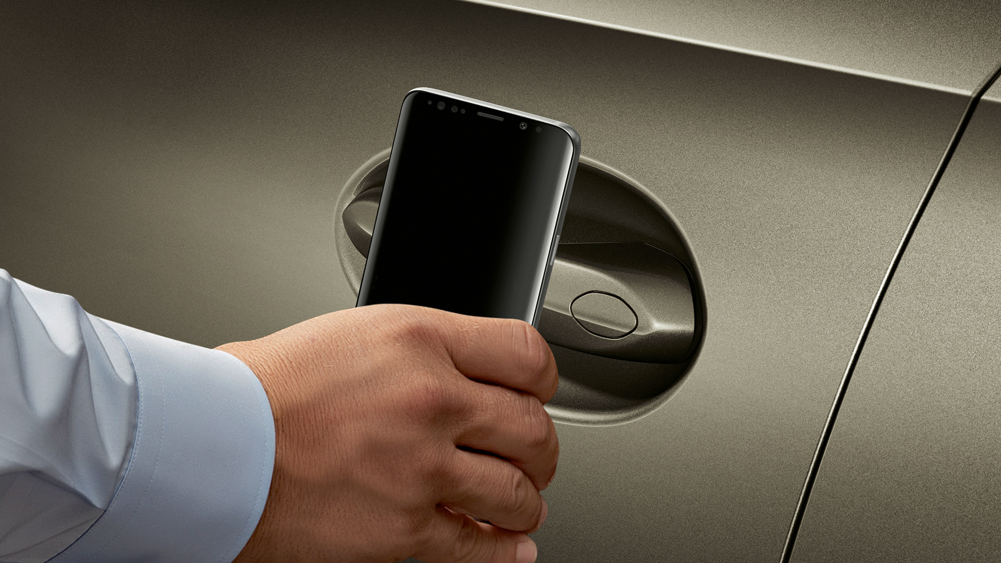 Acceso inteligente a través de un smartphone. BMW X6, apertura con acceso inteligente a través del smartphone.