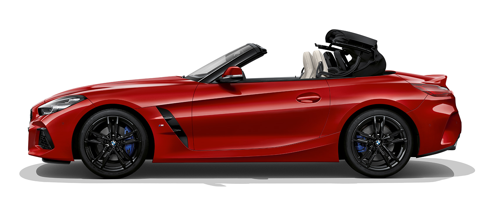 Toma del lateral BMW Z4 Roadster (G29) Toma del lateral BMW Z4 Roadster (G29), apertura de capota