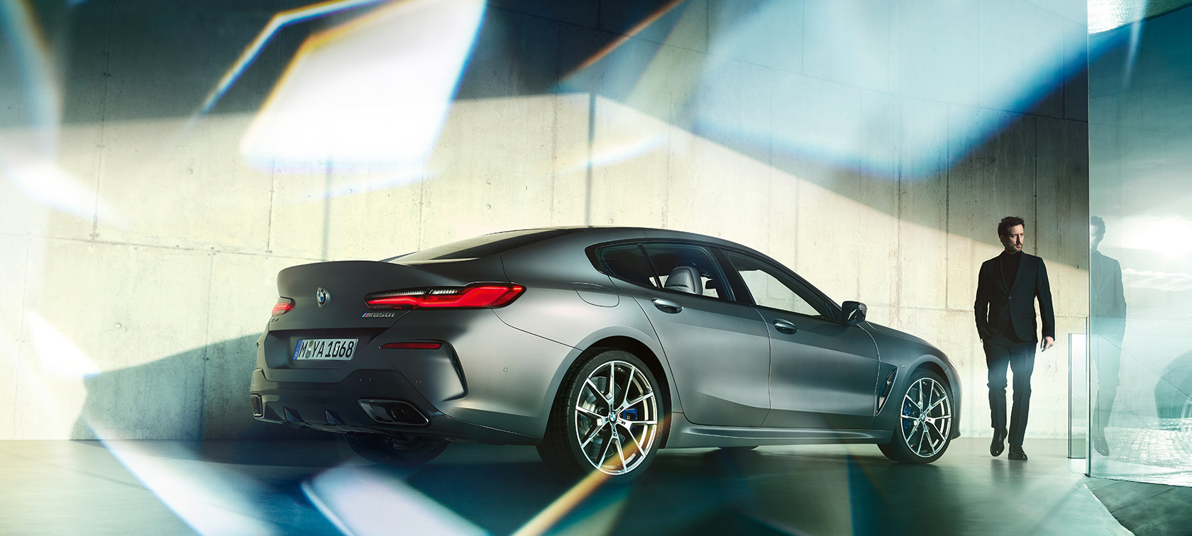 BMW 8 Series Gran Coupé Inspirar BMW Serie 8 Gran Coupé, vista lateral del deportivo de alta gama