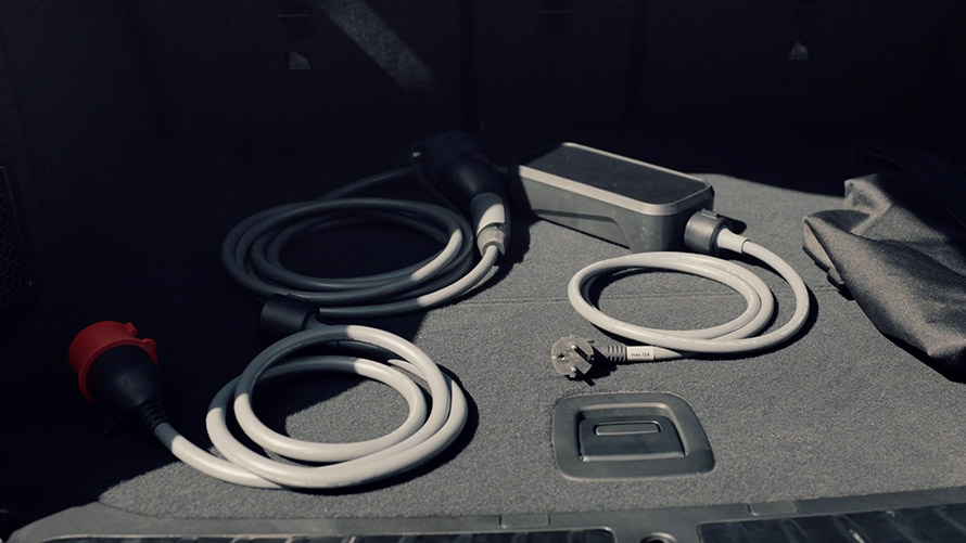 Vehículos eléctricos BMW BMW iX3 carga en casa, Flexible Fast Charger, vídeo Vehículos eléctricos BMW BMW iX3 carga en casa, Flexible Fast Charger, vídeo