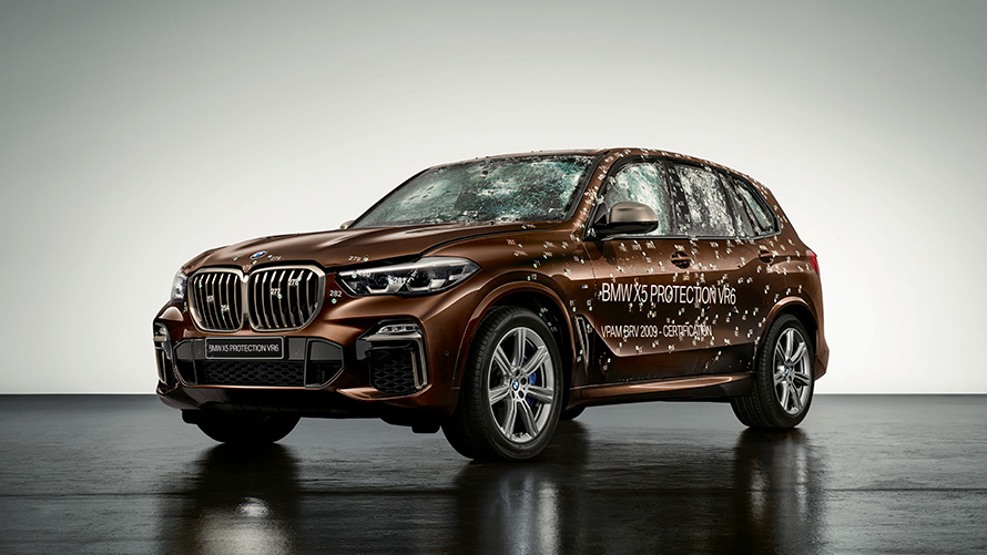 Vehículos de protección especial BMW BMW X5 Protection VR6, con daños Vehículos de protección especial BMW BMW X5 Protection VR6, vista de tres cuartos del frontal, con daños