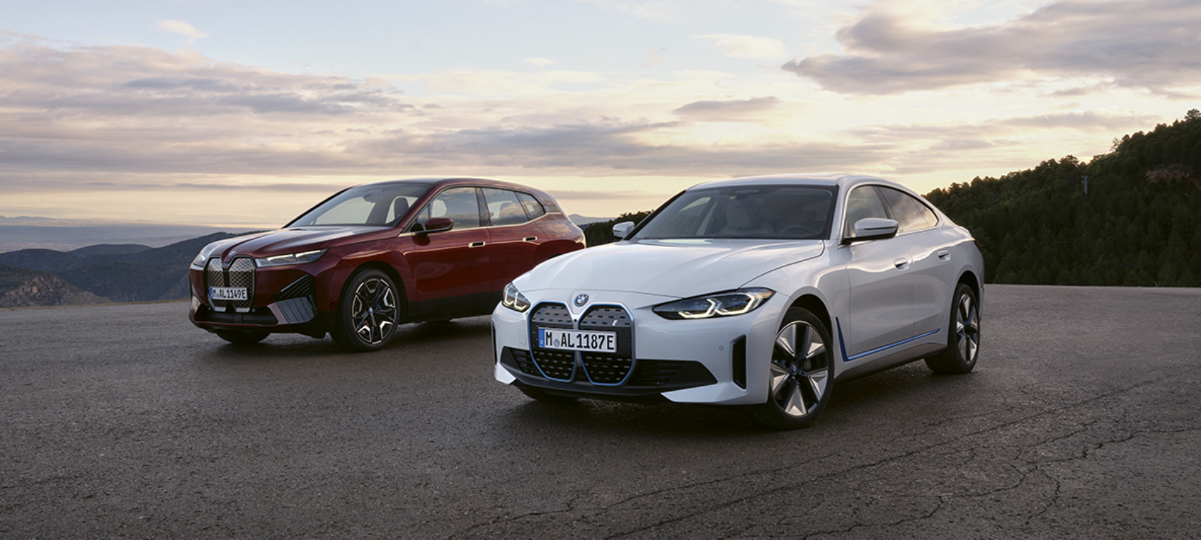BMW iX y BMW i4 Vista frontal BMW iX y BMW i4 Vista frontal