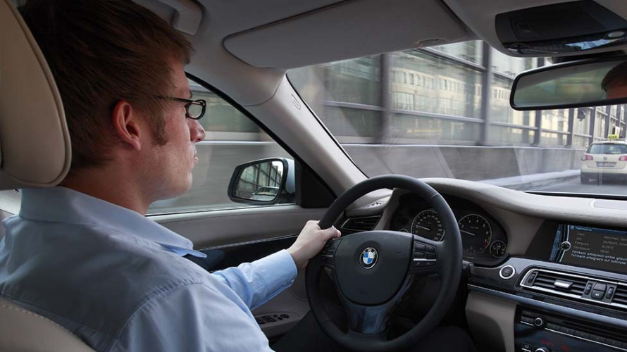 Disfruta de tu BMW preferido gracias a la financiación BMW Select Disfruta de tu BMW preferido gracias a la financiación BMW Select