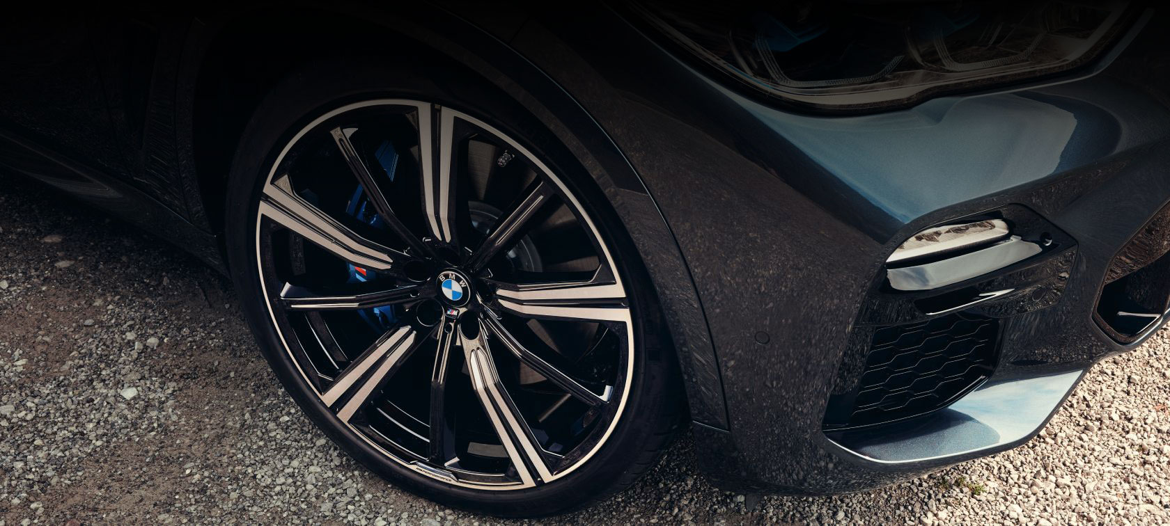 LLANTAS M PERFORMANCE CON 30% DE DESCUENTO LLANTAS M PERFORMANCE CON 30% DE DESCUENTO