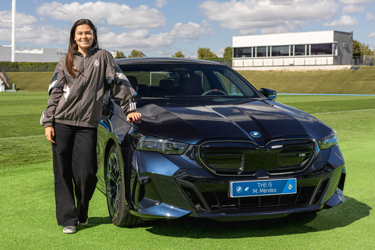 14 M. Méndez Defensa BMW i5 M60 x