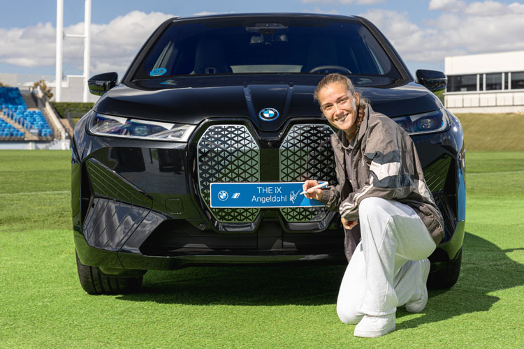 21 Angeldahl Centrocampista BMW iX xDrive50
