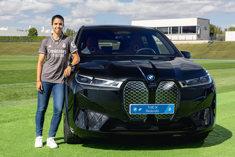 11 Redondo Delantera BMW iX xDrive50
